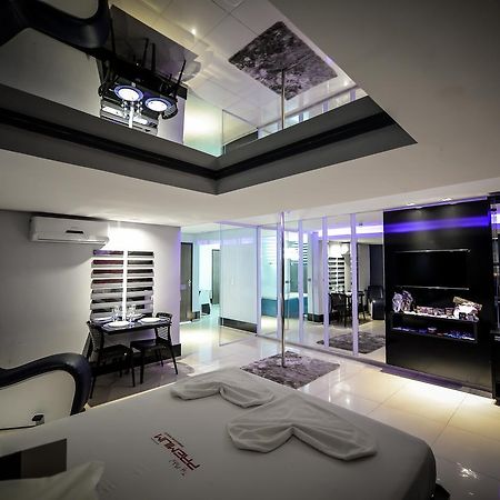 Motel Premium (Adults Only) บาร์บาลญา ภายนอก รูปภาพ