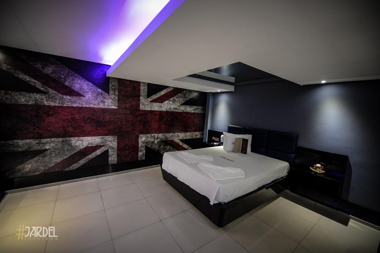 Motel Premium (Adults Only) บาร์บาลญา ภายนอก รูปภาพ
